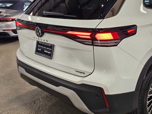New 2025 Volkswagen Tiguan S image 14