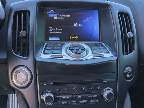 Used 2017 Nissan 370Z Touring image 16