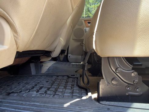 Used 2012 Land Rover LR4 HSE AWD/4WD image 40