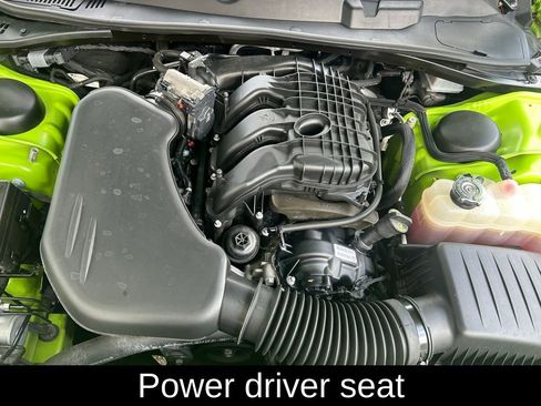 Used 2023 Dodge Challenger SXT image 10