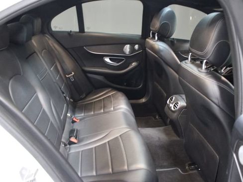 Used 2019 Mercedes-Benz C 300 4MATIC Sedan image 27