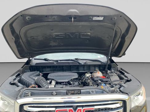Used 2018 GMC Acadia SLE w/ Driver Alert Package I AWD/4WD image 29