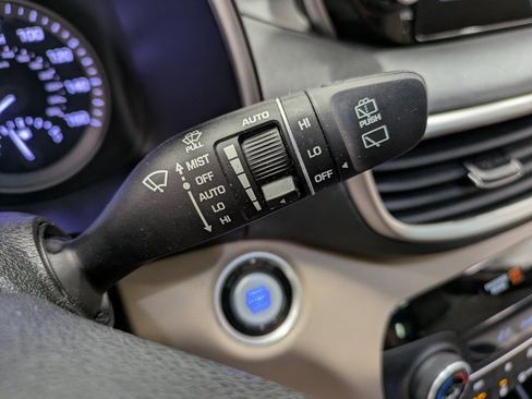 Used 2019 Hyundai Tucson Ultimate w/ Cargo Package image 18