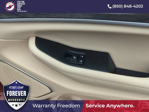 Used 2023 Jeep Grand Cherokee Limited w/ Luxury Tech Group II AWD/4WD image 33