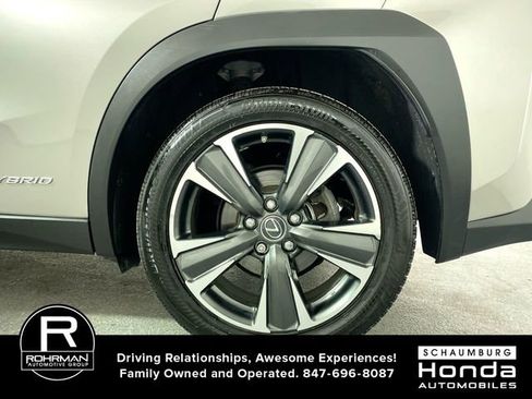 Used 2019 Lexus UX 250h image 5