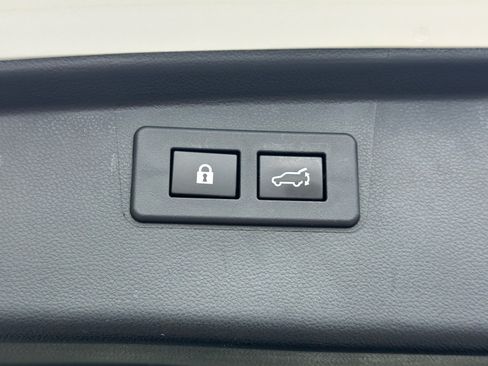 Used 2020 Subaru Outback Touring XT AWD/4WD image 20