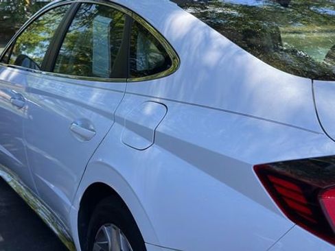 Used 2021 Hyundai Sonata SEL w/ Convenience Package FWD image 9
