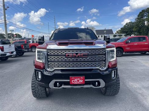 Used 2022 GMC Sierra 2500 Denali AWD/4WD image 9