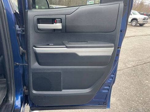 Used 2015 Toyota Tundra SR5 image 13