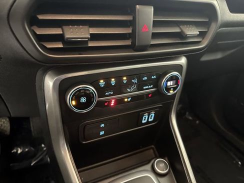 Used 2022 Ford EcoSport SES image 8