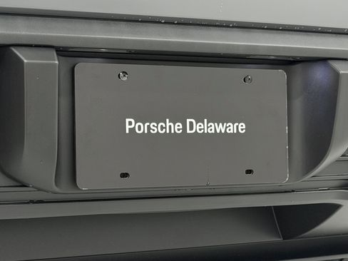 Used 2025 Porsche Macan 4S Electric AWD/4WD image 72