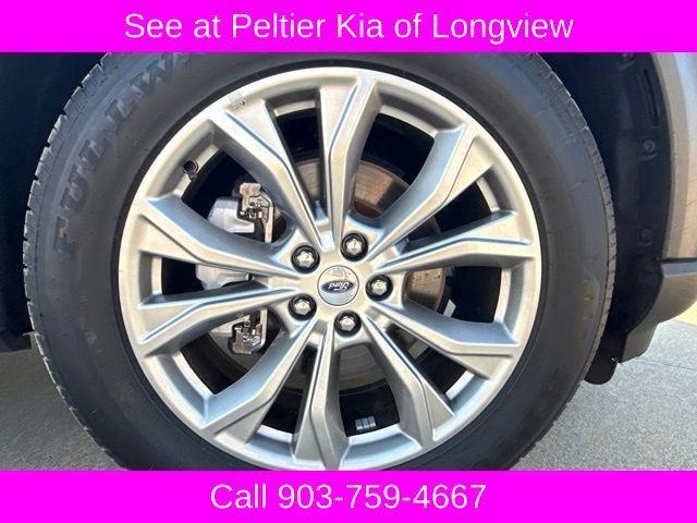 Used 2023 Ford Explorer Limited RWD image 9