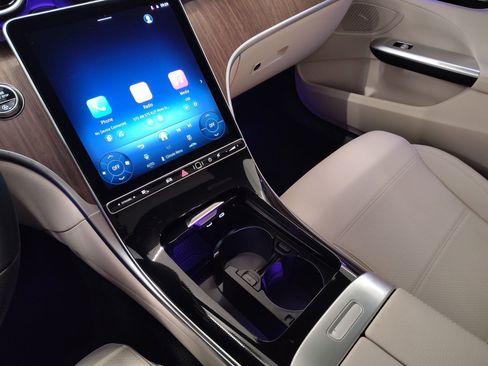 Certified 2026 Mercedes-Benz C 300 Sedan image 23