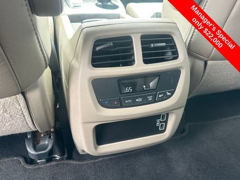 Used 2022 Honda Pilot EX-L image 18