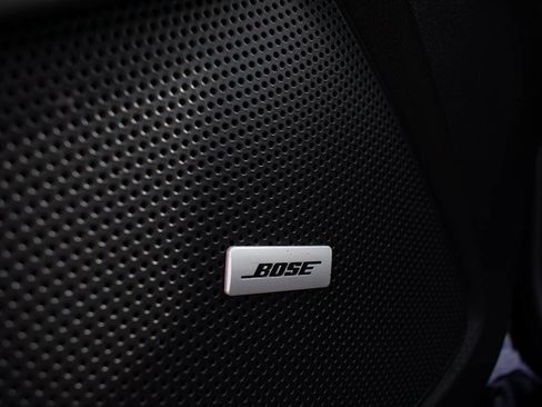 Used 2016 Chevrolet Camaro LT image 13