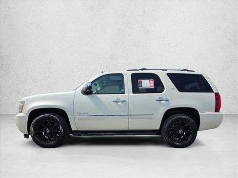 Used 2010 Chevrolet Tahoe LTZ AWD/4WD image 2
