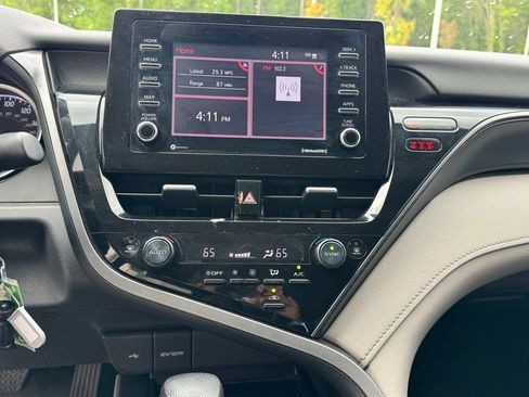 Used 2023 Toyota Camry LE FWD image 13
