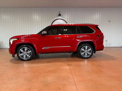 Used 2023 Toyota Sequoia Capstone image 2