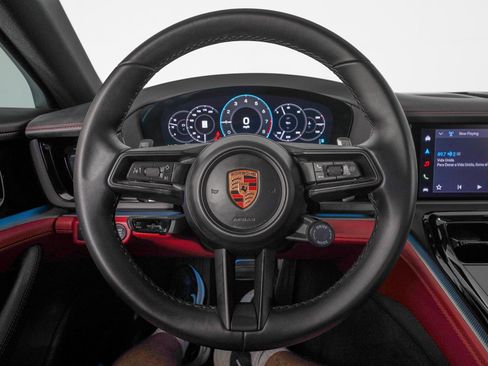 Used 2026 Porsche Panamera image 17