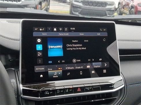 New 2026 Jeep Compass Limited image 11