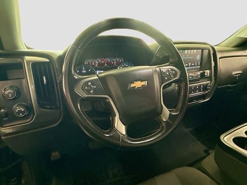 Used 2019 Chevrolet Silverado 1500 LT AWD/4WD image 12