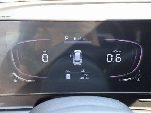 Used 2023 Kia Sportage EX FWD image 38