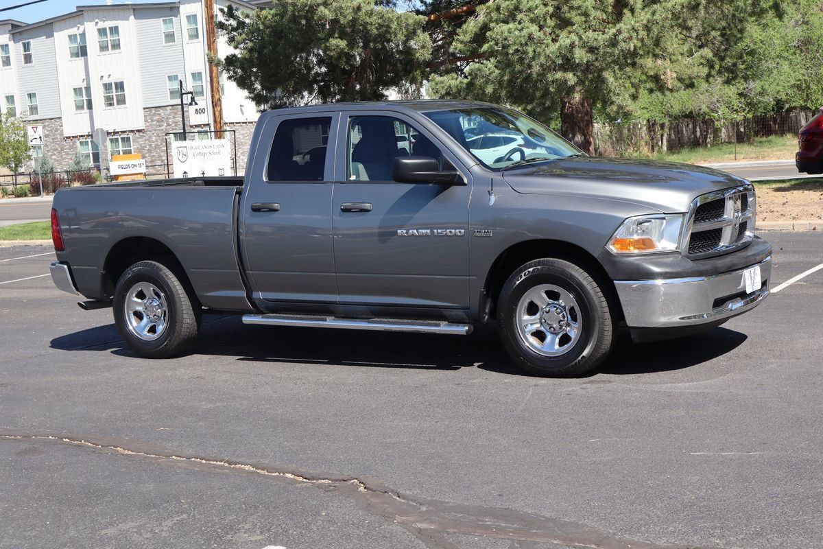 Used 2011 RAM 1500 ST w/ ST Popular Equipment Group AWD/4WD image 2
