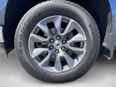 Used 2019 Chevrolet Silverado 1500 LT w/ All-Star Edition AWD/4WD image 9