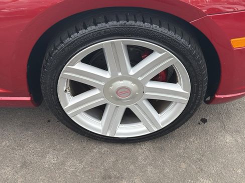 Used 2005 Chrysler Crossfire Limited image 9