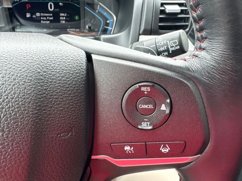 Used 2024 Honda Odyssey Sport image 18