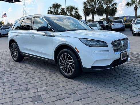 Used 2020 Lincoln Corsair AWD w/ Equipment Group 101A image 6