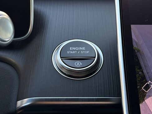 New 2025 Mercedes-Benz S 580 4MATIC Sedan image 21