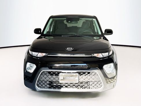 Used 2020 Kia Soul S FWD image 2