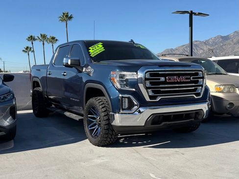 Used 2021 GMC Sierra 1500 SLT image 1