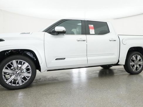 New 2026 Toyota Tundra Capstone AWD/4WD image 19
