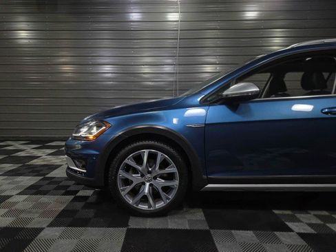 Used 2019 Volkswagen Golf Alltrack SEL image 41