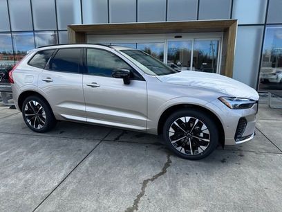 New 2026 Volvo XC60 B5 Plus w/ Protection Package Premier