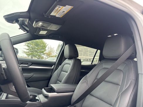 New 2026 GMC Terrain Elevation w/ Elevation Premium Package image 17