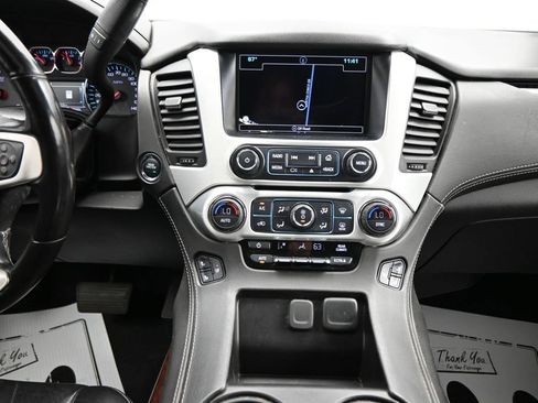 Used 2020 GMC Yukon XL SLT w/ Open Road Package AWD/4WD image 20