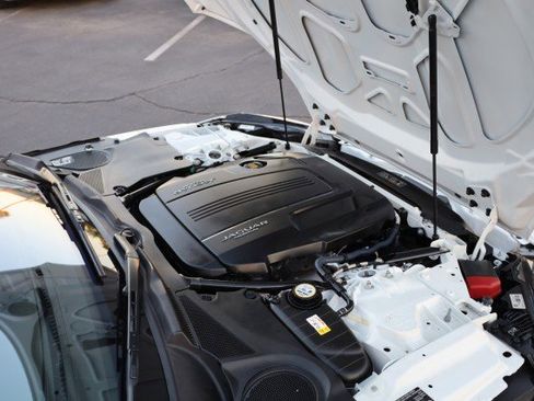 Used 2020 Jaguar F-TYPE Convertible image 44