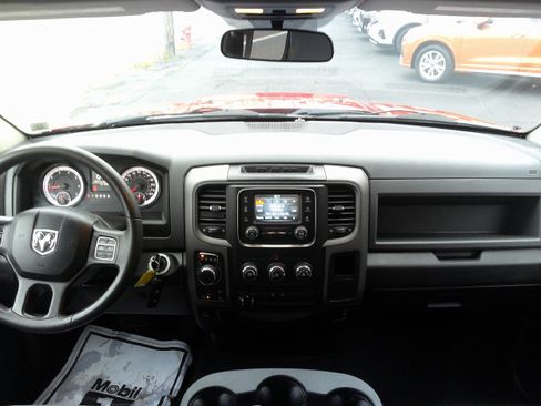 Used 2018 RAM 1500 Express w/ Express Value Package image 18