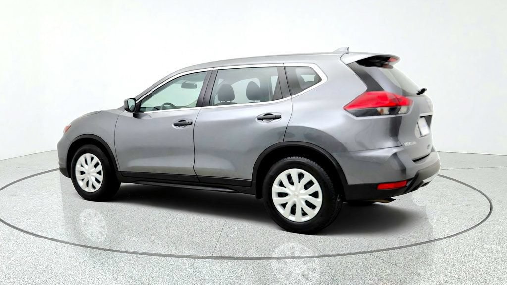 Used 2017 Nissan Rogue S FWD image 7