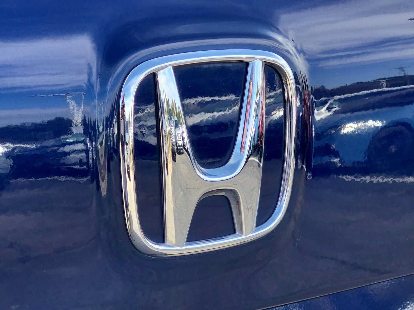 Certified 2020 Honda Pilot Touring image 13
