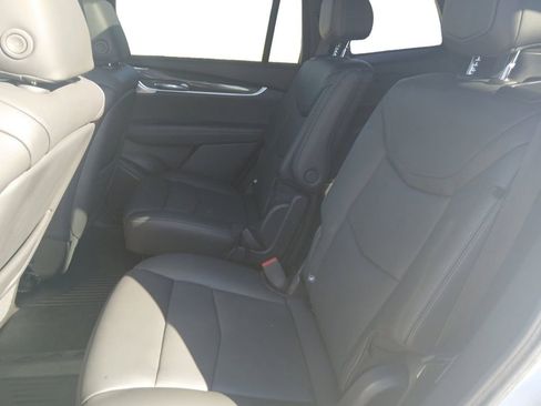 Used 2024 Cadillac XT6 Sport w/ LPO, Onyx Lite Package image 15