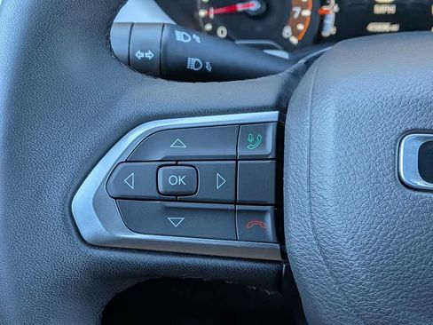 Used 2025 Jeep Compass Limited AWD/4WD image 31