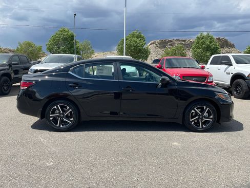 New 2025 Nissan Sentra SV w/ Trunk Package image 8