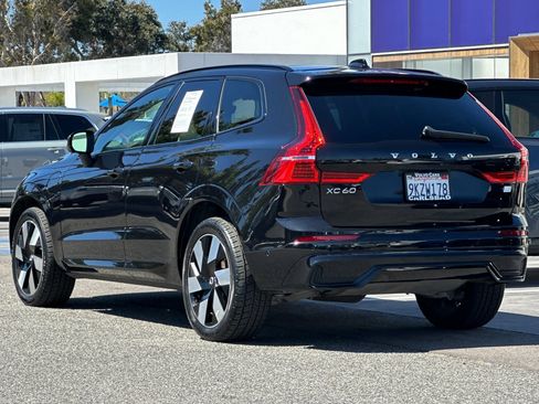 Certified 2024 Volvo XC60 T8 Plus image 6