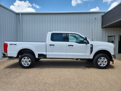 New 2026 Ford F350 XLT w/ Camper Package AWD/4WD image 23