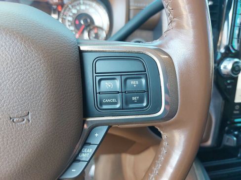 Used 2022 RAM 3500 Limited AWD/4WD image 19