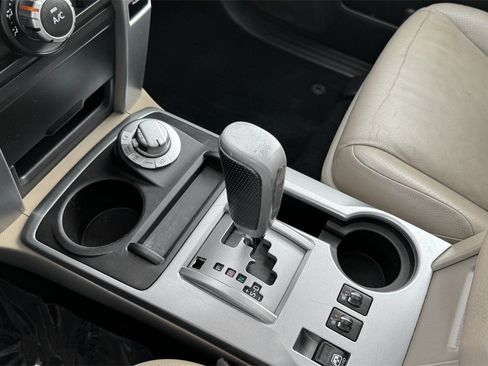 Used 2013 Toyota 4Runner SR5 image 24